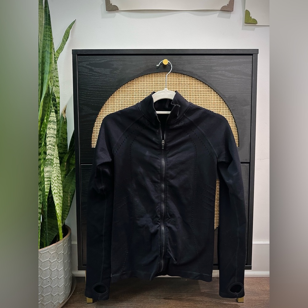 FABLETICS Al black zipper jacket